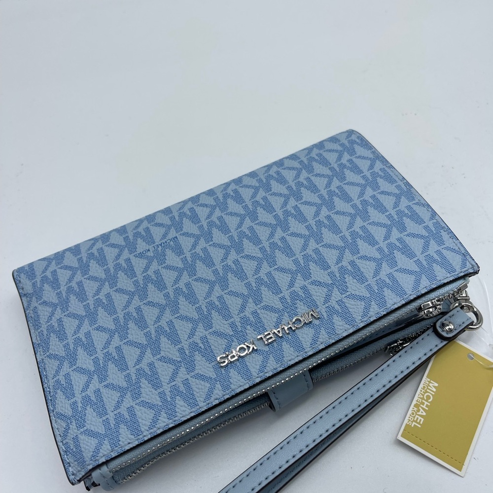 MICHAEL KORS JST Lg Double Zip Signature Logo Wristlet Wallet
Pale Ocean 
NWT - Picture 15 of 16